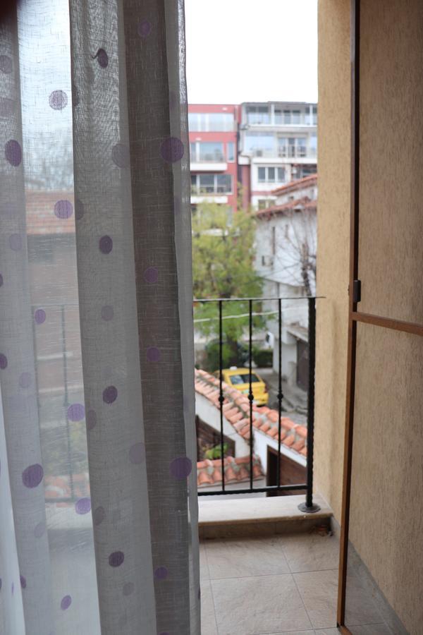 פלובדיב Roots Hotel And Wine Bar מראה חיצוני תמונה